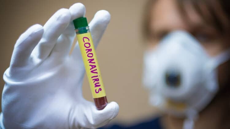 За сутки в Казахстане заболели коронавирусом 1962 человек